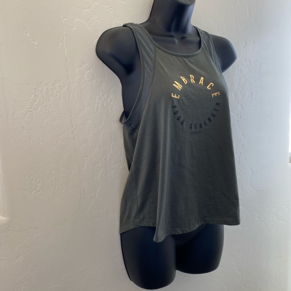 Embrace Your Strength Tank Top Green Size 14-16 - Picture 2 of 7